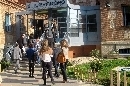 Un momento de la visita del primer día de las Jornadas al Centro de Menores.